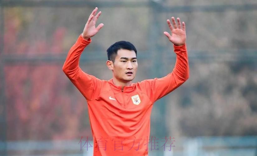 东亚杯|国足赛后积极休整 廖力生采访流露真情